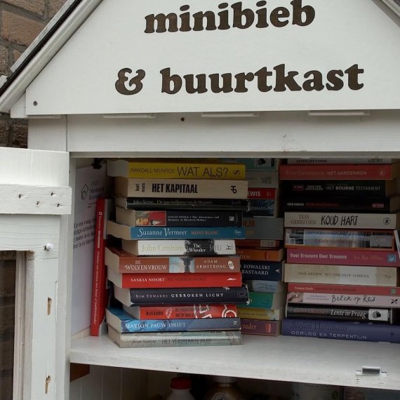 Joke&#8217;s Buurtkastje close up library
