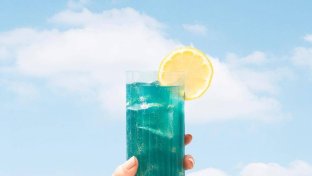 New blue soda drink with algae is good for people and good for the planet