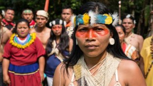 Conoce a Nemonte Nenquimo, líder ambiental de la Amazonia ecuatoriana