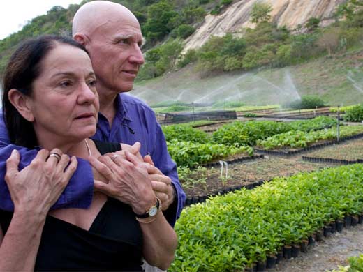 From the moment they founded the Instituto Terra, Lélia Deluiz Wanick Salgado and Sebastião Salgado, saw the institute as serving as a beacon to awaken environmental awareness of the need to restore and conserve forest land.