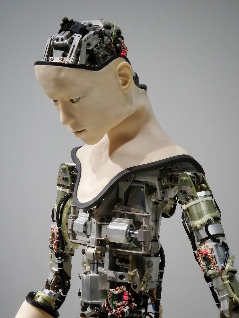 ‘In an increasingly technocentric world, we believe focusing on human values will be similarly key to successful business and society as it was in the industrial age. We believe that the thriving companies and societies of the 21st century will be those that (re)integrate human values and human agency into their digital DNA.’ — Humathon.org