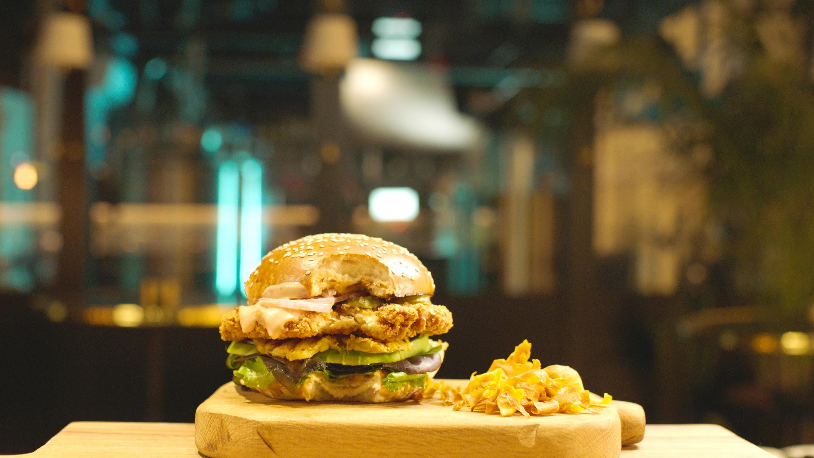 World’s first lab-grown meat restaurant debuts in Tel Aviv