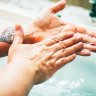 10 things you need to know to wash your hands effectively (and not waste water)