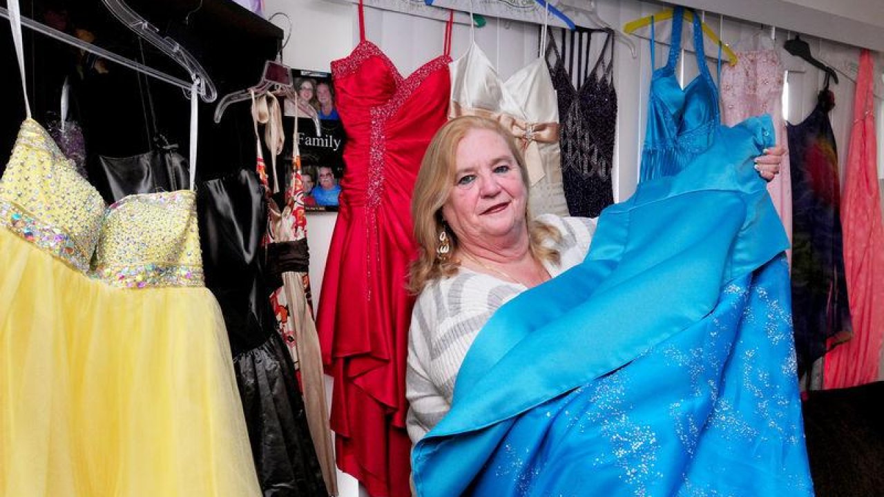 You shall go to the ball — Free prom dresses for all at Tammi’s Closet