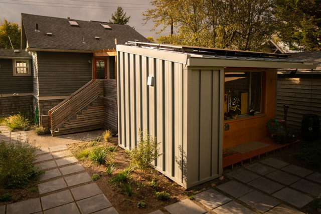 To avoid raising the homeowners’ property tax, the nonprofit retains ownership of the tiny house and leases a portion of the backyard for free in five-year stints, with the hope that the homeowner will continue to renew.