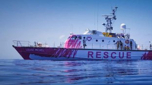 Banksy funded refugee rescue boat patrolling Mediterranean in trouble
