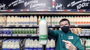 UK Supermarket to scrap ‘use by’ dates from milk in favour of ’sniff test’
