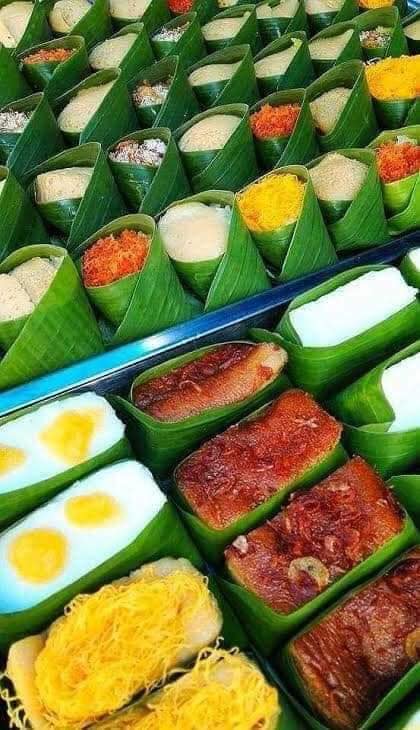 In Asian regions, banana leaves are considered a traditional food medium and used for food packaging.