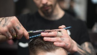 Australian barbershops are now cutting mental health stigma with in-chair support