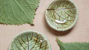 Inspired by nature, these artists use real leaves to create unique pottery