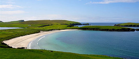 Shetland's scenery is surprisingly varied for such a small area - and often spectacular. The islands offer everything from rocky crags and heather hills to fertile farmland, from sand dunes and pebble beaches to stupendous cliffs.