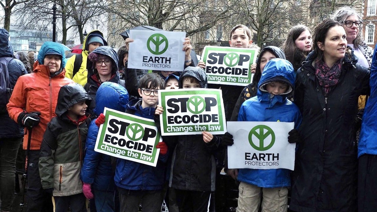 Belgian Green parties introduce new bill to make ecocide a criminal offence
