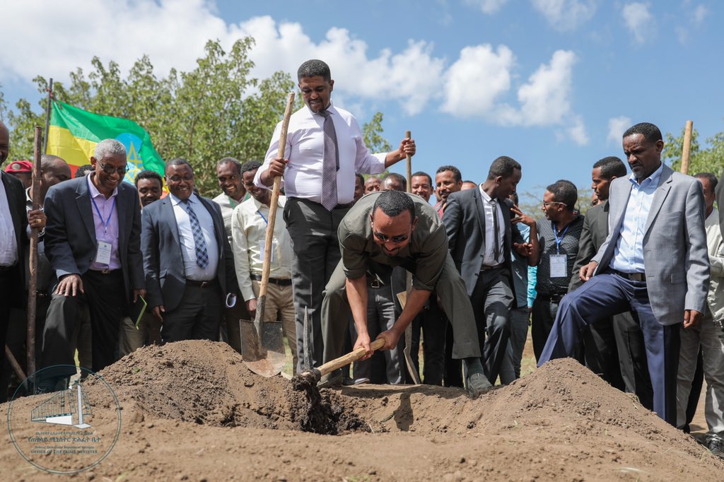 In photos that were shared by the official Twitter account of the Office of the Prime Minister, Abiy could be seen planting a seedling to officially kickstart the initiative.