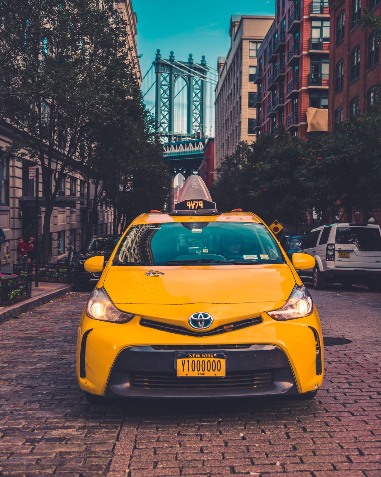 The study revealed that the fuel efficiency of the medallion taxi fleet climbed from 15.7 to 33.1 MPG, while nitrous oxide emissions declined by 82% and particulate exhaust declined by 49%. The greatest benefits were found in Manhattan neighborhoods with a high density of yellow taxis.