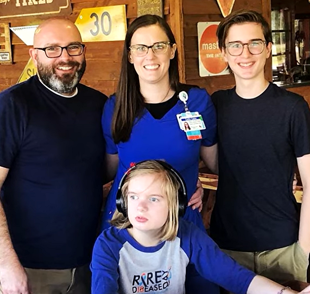 The Calder family has two kids - a nonverbal 14-year-old daughter named Della with a rare genetic condition called Bainbridge-Ropers Syndrome, and her 16-year-old brother Archer (now 17), who noticed that she didn't have easy, affordable access to communication tools.