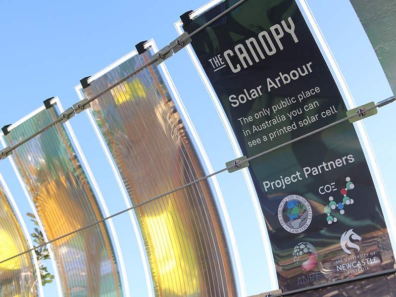 ‘The Canopy’, takes science from behind lab doors, and places it in an ordinary environment where people will interact with it as they go about their grocery shopping, play with their children in the park, or enjoy food in one of the nearby restaurants. It’s a way to spark conversation and showcase ‘what’s next’ in energy generation.