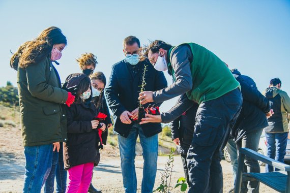LIFE TERRA’S EVER-GROWING NUMBER OF TREE-PLANTING EVENTS ARE SPROUTING UP ALL OVER EUROPE