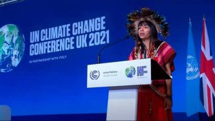 COP26: Conoce a Txai Suruí, la joven de la Amazonia que asombró a todos con su discurso
