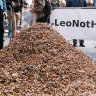 270.000 cigarette butts collected by 240 volunteers in 3 hours in Brussels