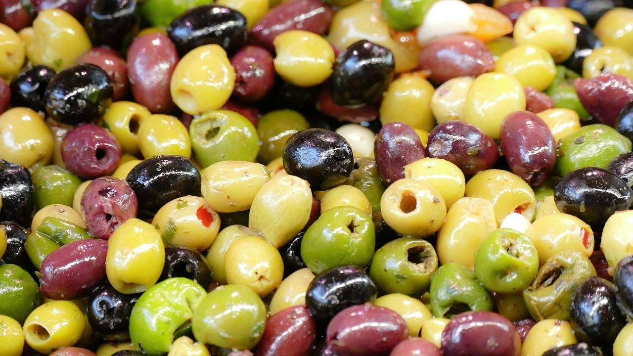 How olive pits could help replace plastic