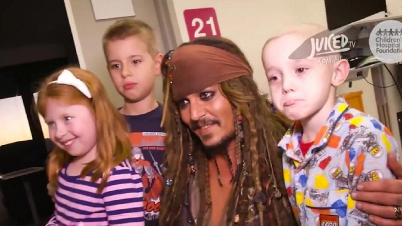 Watch Jack Sparrow brighten up the lives of these children