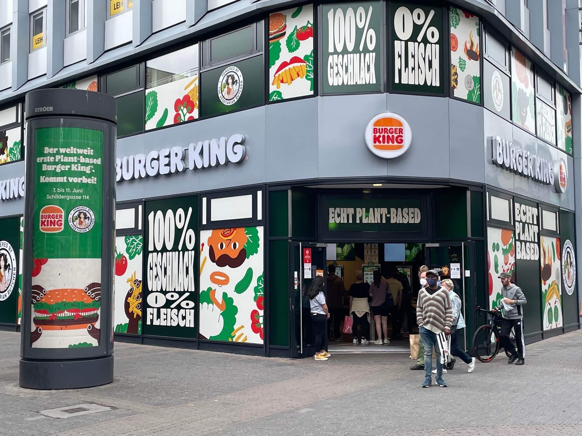 “Whether vegetarians, flexitarians or meat lovers - with our exclusive plant-based products everyone gets their money's worth,” — says promotion for the event on the company website. The event is taking place in Schildergasse, Cologne, from June 7–11.