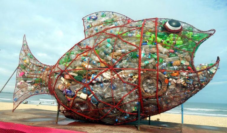 The sculpture was spotted on social media by management of a holiday resort in Bali, who thought it an excellent idea, and they replicated it on their site with a fish named “Goby”. See below.
